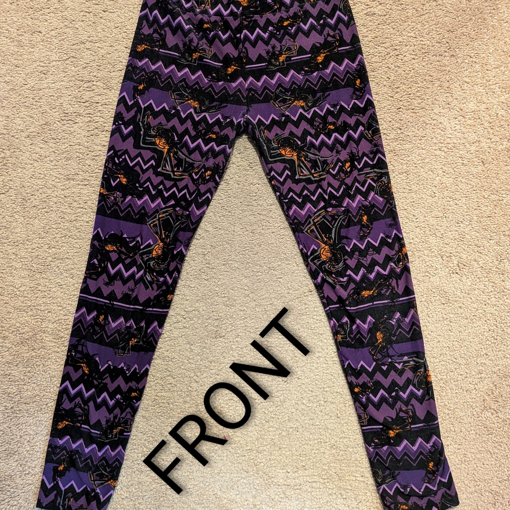 Halloween 🎃 LuLaRoe Leggings with Purple and Black Zigzag Design